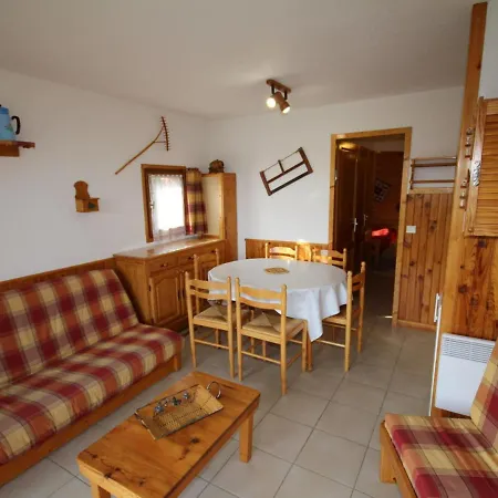 - 6 Pers, Balcon, Equipements Complets - Fr-1-293-105 Les Saisies