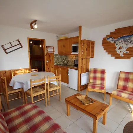 - 6 Pers, Balcon, Equipements Complets - Fr-1-293-105